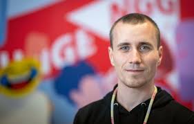 WIR WOLLEN MEHR WERDEN