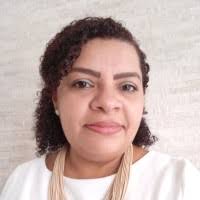 500+ perfis com “Stéphanie Alves”