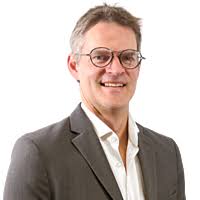 Experts in Global Equities