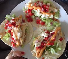 Hi, i'm gina homolka, a busy mom of two girls, author and recipe developer here at skinnytaste.com. Grilled Fish Tacos Bunch