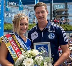 Julian Draxler Net Worth Wiki Bio Incomes Career Girlfriend Age Transfer Instagram Julian Draxler Julian Soccer Players