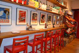 Ver más ideas sobre disenos de unas, restaurantes, decoracion restaurantes. Restaurante La Cuina D En Garriga Barra Cafe Interior Design Cafe Interior Restaurant Design