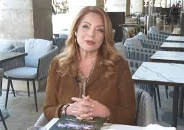 Άντζελα Γκερέκου: Μόνο μία χρονιά στη ζωή μου έχω κάνει Πάσχα εκτός Κέρκυρας,  κάθε φορά είναι σαν πρώτη