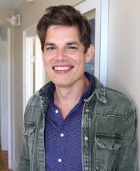 A race to rescue more than 100 dolphins trapped in mud