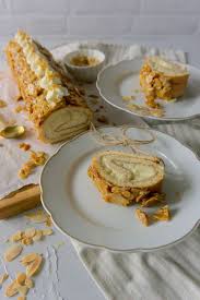Blechkuchen mit krokant oder fruchtiger obstkuchen? Bienenstich Rolle Anjas Backbuch