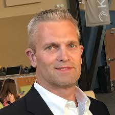 Mario Hale's Instagram, Twitter & Facebook