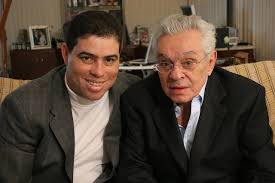 File:Chico Anysio e o filho André Lucas ...