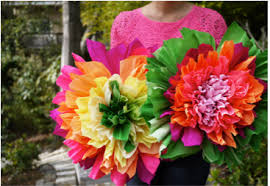 Paper dahlias are widely used as decoration flowers for houses and parties. Cinco De Mayo Traditional Mexican Folk Art Paper Craft Video Latin Biz Today