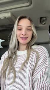 Breanna Newberry's Instagram, Twitter & Facebook