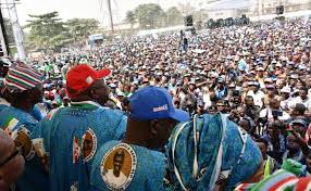 Lagos police don also warn say dem no go allow any rally to happun. Commotion Gunshots At Apc Lagos Rally Mc Oluomo Stabbed Nigerian Current