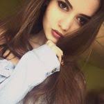 Laura Hitz's Instagram, Twitter & Facebook