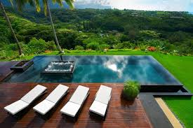 Tour A Tropical Waterfront Estate In Kilauea Hawaii Pool Designs Swimming Pool Designs Waterfront Homes