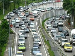 Kajian ini dilakukan untuk menilai men ilai sejauh mana sistem lampu isyarat dengan penunjuk tempoh mampu mengatasi masalah yang wujud dengan lampu contohnya jenis kawalan lalu lintas dan kawalan tempat letak kenderaan. Najah Ahmad Najahapplegurlz Twitter