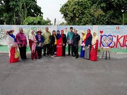 Laporan sambutan bulan kemerdekaan peringkat sekolah kebangsaan seri pristana sg buloh, selangor 1. Sk Intan Baiduri Rai Sambutan Bulan Kemerdekaan Ulangtahun Ke 15 Remaja