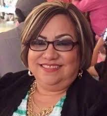 Ruth Maniscalco's Instagram, Twitter & Facebook