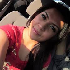 Mariam Qureshi (@mq_xo)