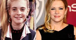 Check spelling or type a new query. Nickelodeon Planea Revivir Clarissa Lo Explica Todo Con Melissa Joan Hart