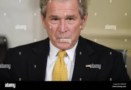 George w bush portrait hi-res stock photography and images