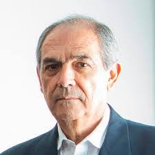 Enrique Macias's Instagram, Twitter & Facebook