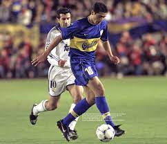 This was his public, his constituency. Tphoto On Twitter Luis Figo Real Madrid And Juan Roman Riquelme Boca Juniors In The 21st Toyota European And South American Club Cup Boca Juniors Argentina Vs Real Madrid Spain 2 1 At Tokyo