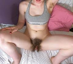 Rate my hairy pussy out of 10… 10 being the hairiest you have ever seen