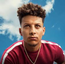 Where to find a nail tech in Dayton with no deposit required?