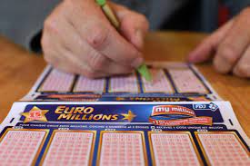 Mercredi au loto, en utilisant le système j'ai eu 4 numéros gagnants. Euromillions Tirage Heure Resultat Statistiques Comment Jouer