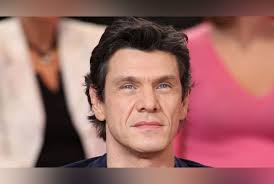Marc lavoine best of morceaux d'amour. Marc Lavoine L Interview Pour Je Descend Du Singe Version Femina