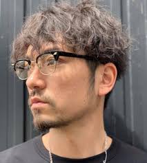 大膽創變，引領眼鏡潮流文化！最新入荷GROOVER【FRANKEN】藍古金震撼全城日本橫浜謹製🇯🇵  墮進GROOVER主理人中島正貴先生的作品已超脱了復古之美，再一次帶來震撼性的突破，已破舊立新的潮流觀感融入於作品上，再單聽到這位殿堂級人物的名字已經感受到無比創造力，呼喚了  ...