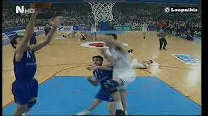 23:52 η μπαρτσελόνα άλωσε τη zalgirio arena και ξαναπάτησε. To Kopsimo Toy Brankobits Ston Teliko Toy 1996 Pana8hnaikos Mpartselona 67 66 11 4 1996 Youtube