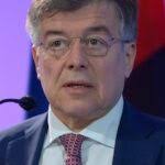 W. K. Stratton (actor)