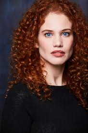 Cathryn Benson's Instagram, Twitter & Facebook