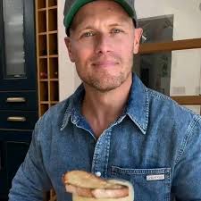 Sam Heughan's Private page