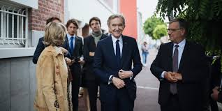 Bernard arnault's organization lmvh is engaged with various charitable exercises. Bernard Arnault Revient La Ou Tout A Commence