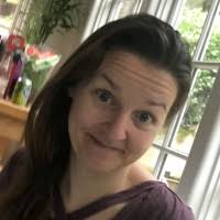 500+ profilů „Heidi Jones“