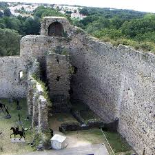 Chateau De Talmont Saint Hilaire Xie Xvie Siecle Adresses Horaires Tarifs Chateau Saint Hilaire Xvie Siecle