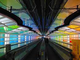 United Airlines Terminal 1 Foto De United Airlines: Ord - Walkway Between Concourse B & C In Terminal 1  - Tripadvisor
