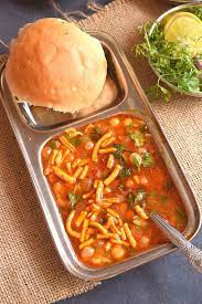 Pin By Gravina Pereira On India Recipes Vegetarian Recipes Maharashtrian Recipes Curry