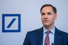 Td banks will be open some holidays but closed on most of them. Deutsche Bank Staff Can Work From Home 3 Days A Week