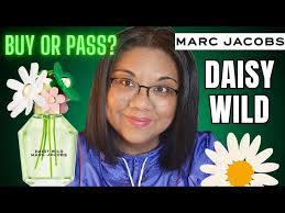 MARC JACOBS DAISY WILD Review (2024)
