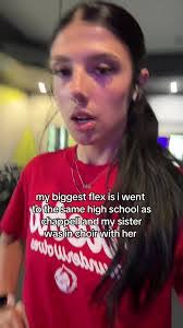 Jillian Willard's Instagram, Twitter & Facebook