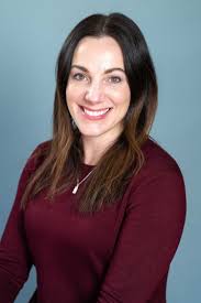 Lynn Wolf's Instagram, Twitter & Facebook