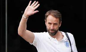 Gareth southgate was born on september 3, 1970 in watford, hertfordshire, england. Tpbr736jougj1m