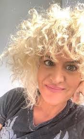 Sandra Landau's Instagram, Twitter & Facebook