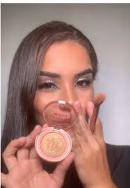 Iluminador Ruby Rose Solar Flash