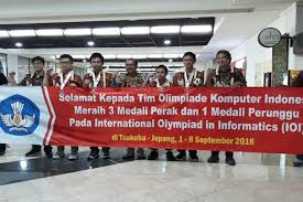 Materi olimpiade sains bidang informatika/komputer mushthofa dan julio adisantoso a little about : Selamat Indonesia Raih 4 Medali Olimpiade Komputer Di Jepang Okezone News
