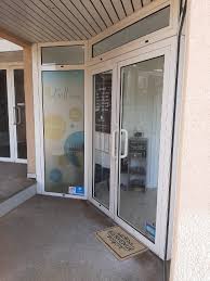 Remise De Cheque De La Semaine Pour Bell Ange Esthetic A Versonnex Initiative Bellegarde Pays De Gex Membre D Initiative France 1er Reseau Associatif De Financement Des Createurs D Entreprise