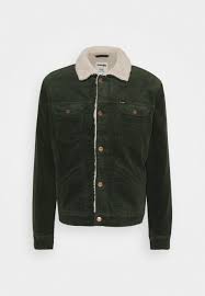 Découvrez l'incroyable collection de manteaux et vestes wrangler pour hommes. Wrangler Sherpa Veste Mi Saison Roisin Green Vert Zalando Fr