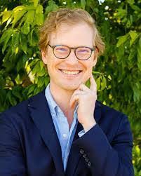 Benjamin Fishbein's Instagram, Twitter & Facebook