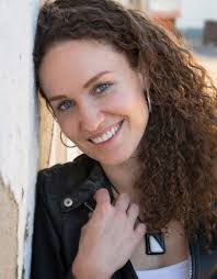 Megan Roper's Instagram, Twitter & Facebook